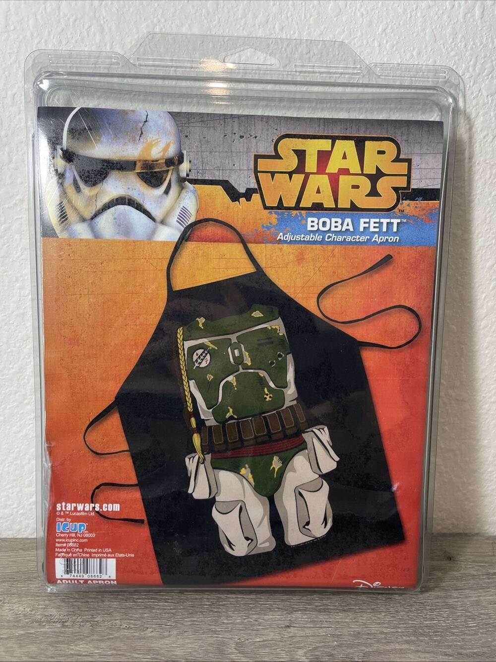 STAR WARS adjustable apron Boba Fett bounty hunter NWT science-fiction Disney OG
